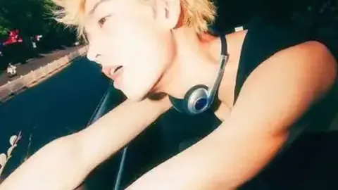 苏翊鸣今朝世锦赛巅峰对决，力夺金牌，央视体育现场直播