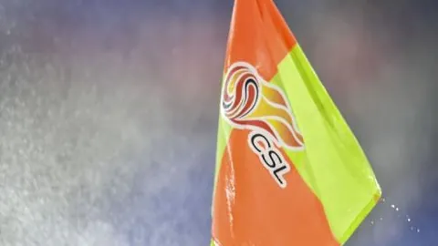 张琳艳荣膺2025年中国女子金球奖桂冠，恒大足校倍感自豪